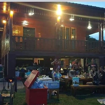 Baan Kaset Bandit Hotel Sankt Gallenkirch Exterior foto